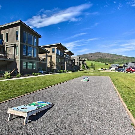 Newly-Built Lakeside Gem With Community Perks! Huntsville Luaran gambar