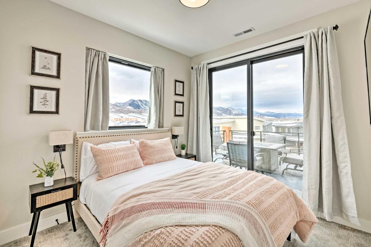 Newly-Built Lakeside Gem With Community Perks! Huntsville Luaran gambar