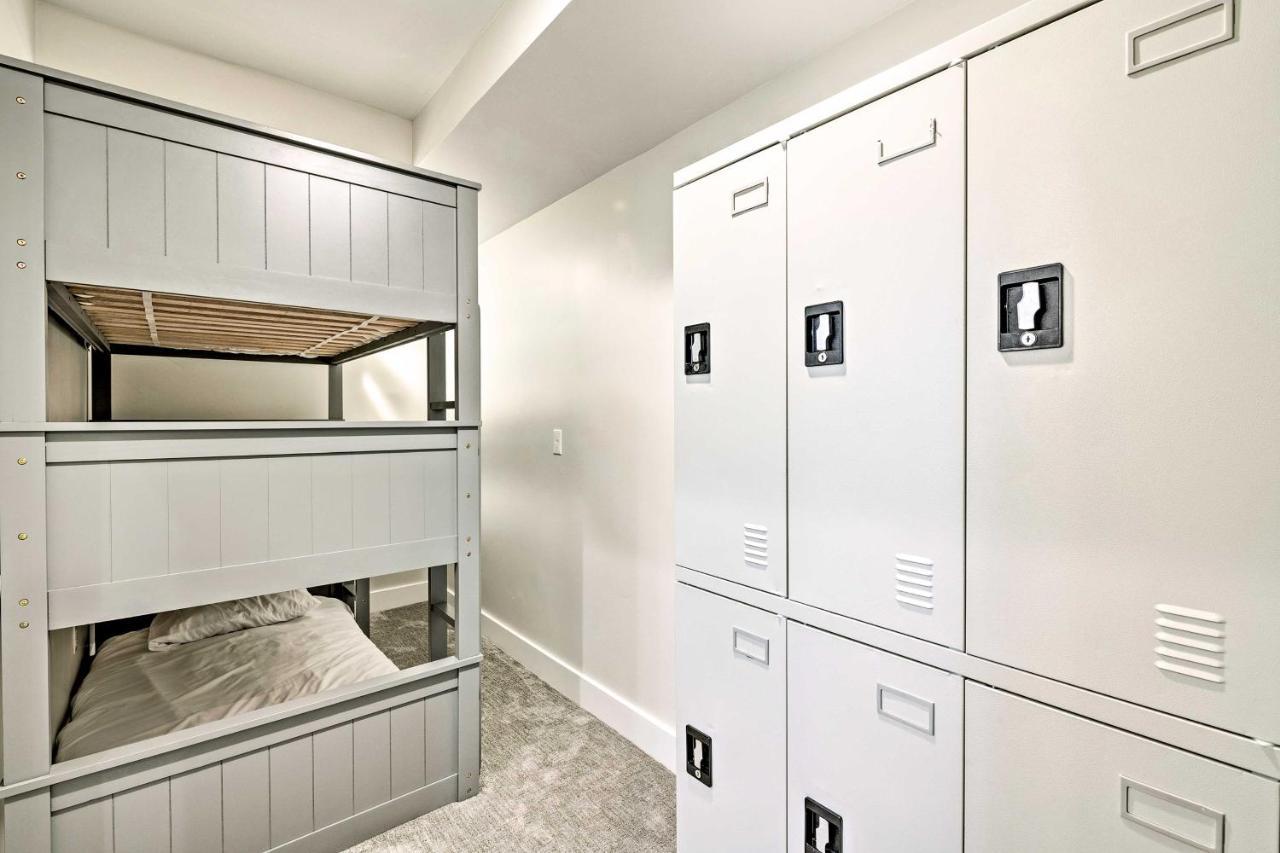 Newly-Built Lakeside Gem With Community Perks! Huntsville Luaran gambar