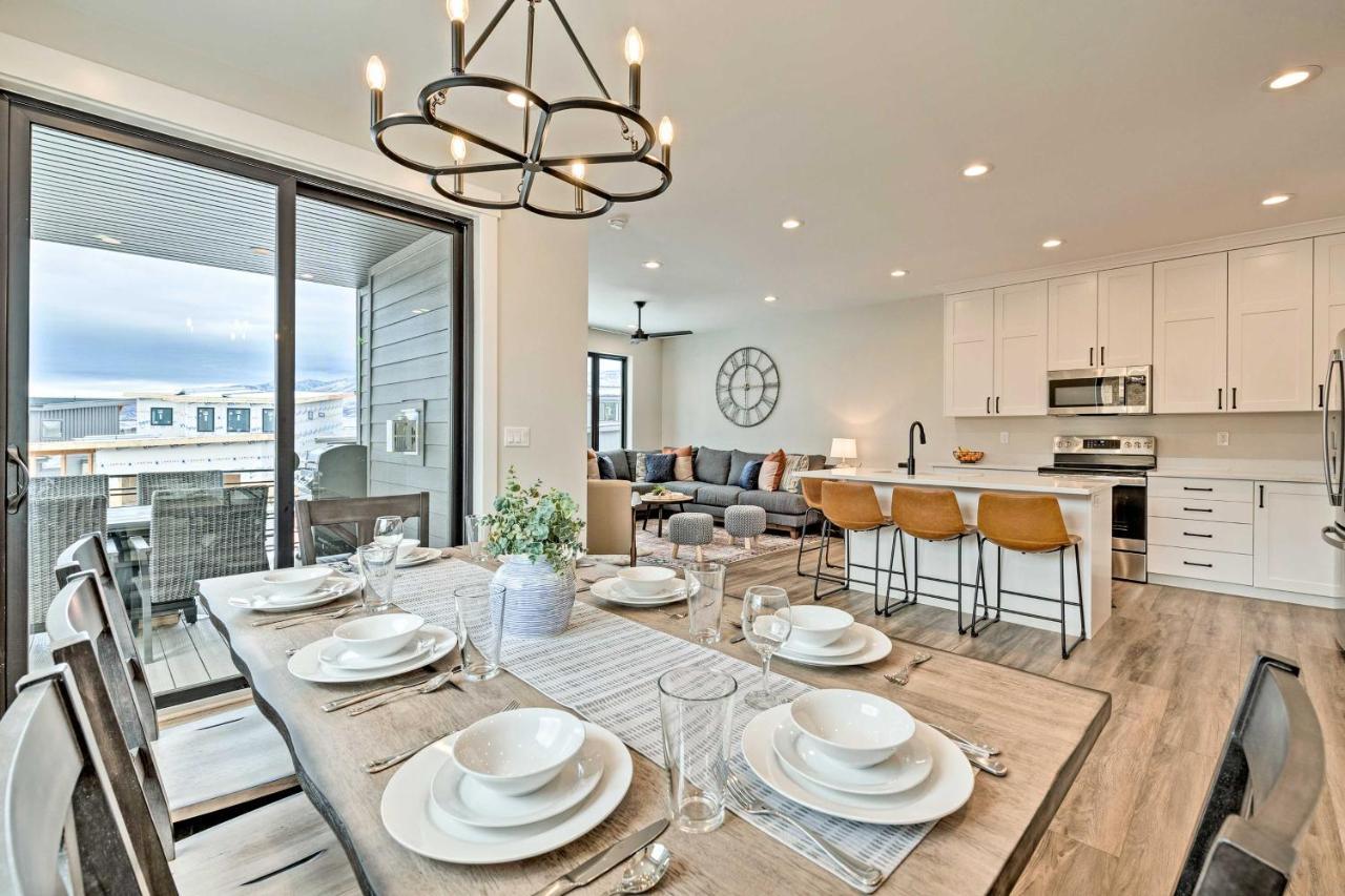 Newly-Built Lakeside Gem With Community Perks! Huntsville Luaran gambar